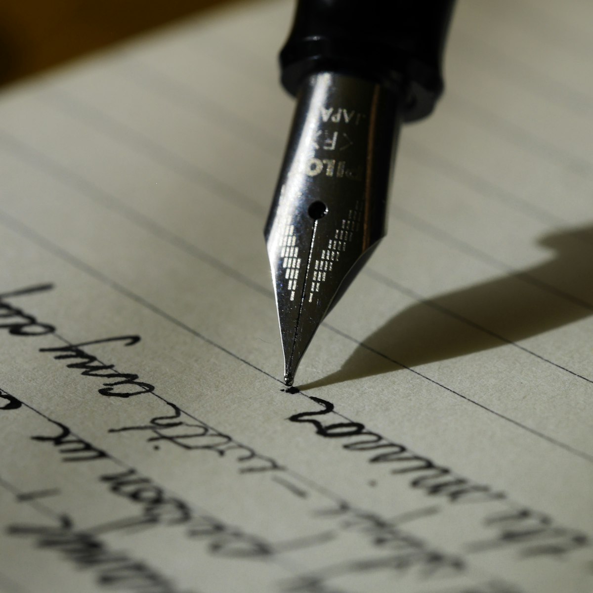 Poet creator